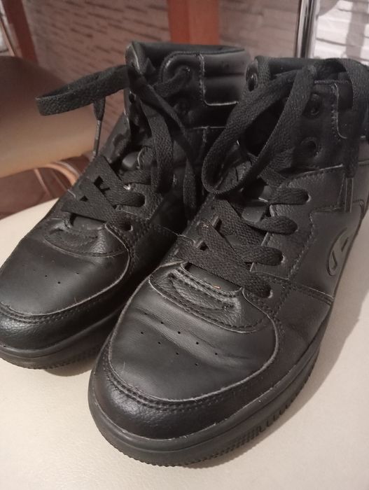 Adidasy za kostkę Champion