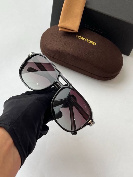 Топові окуляри TOM FORD