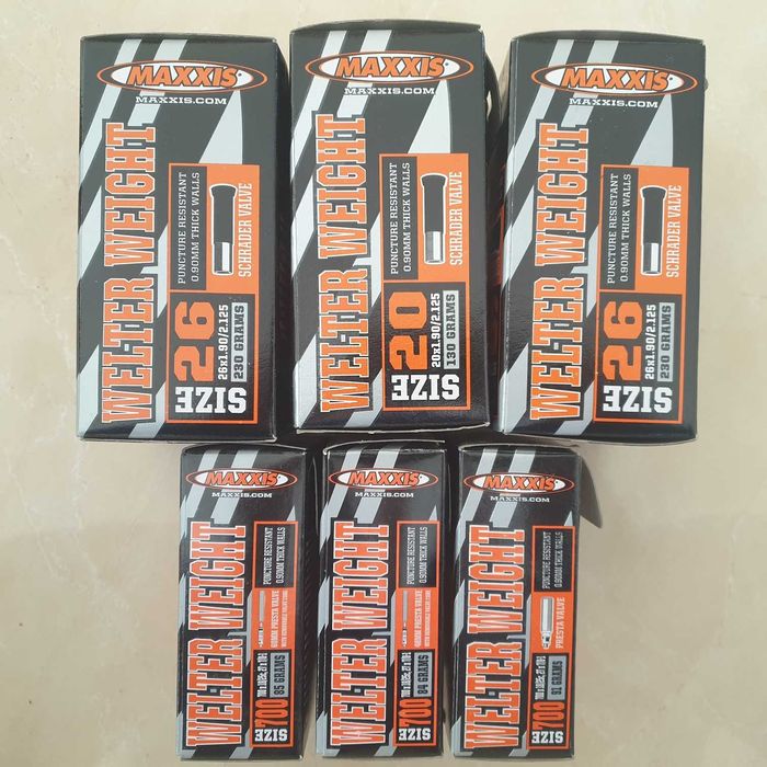 Камери велосипедні Maxxis Welter Weight 20", 26", 700x18/25     ,
