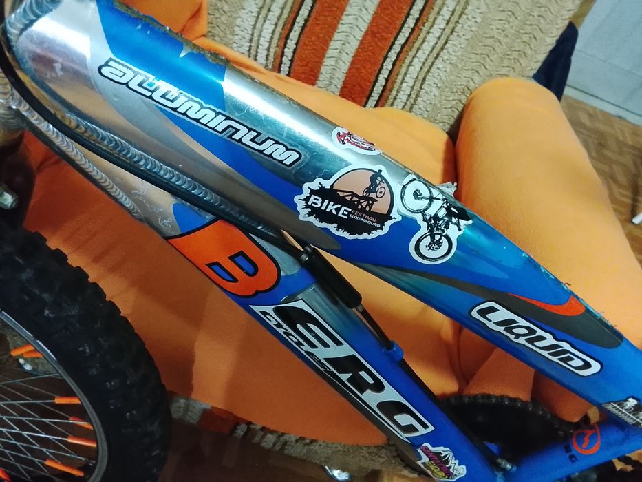 BMX de Competição em Alumínio – Modelo Raro – Excelente Estado