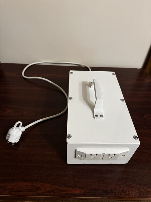 Вертикальний відпарювач Rowenta