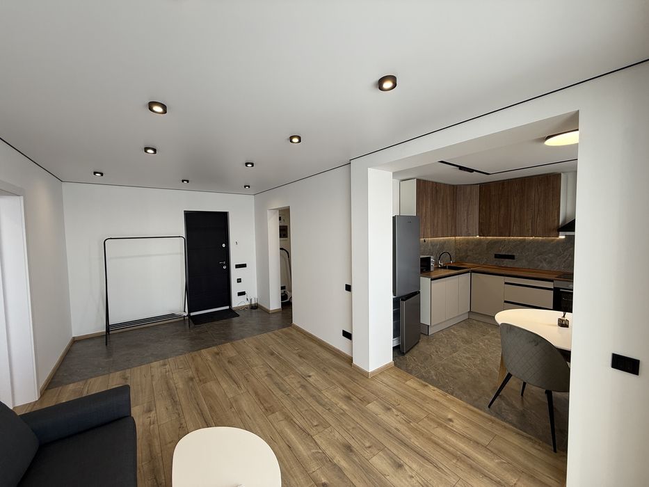 Оренда 2-кімнатної квартири Студії  р-н  Ж/М Тополя-3