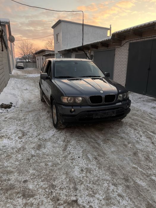 Продам авто BMW x5 e53
