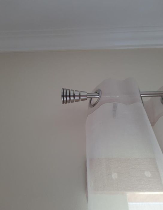 Varões para cortinas