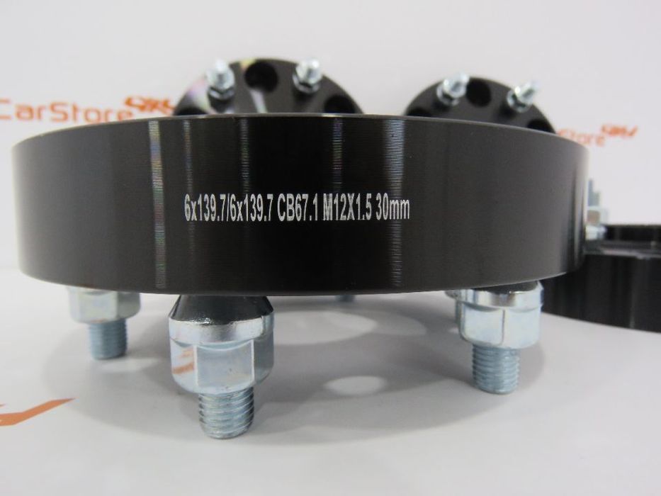 Espaçadores 4x4 30mm Mitsubishi 6x139.7 M12x1.5 Pretos CB 67.1