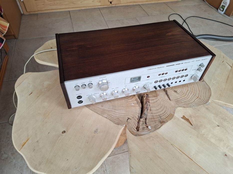 Amplituner stereo Radmor 5102-TE.
