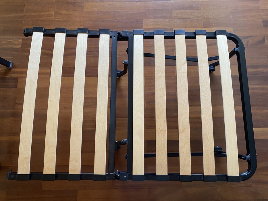 IKEA - Poltrona que abre e fica cama