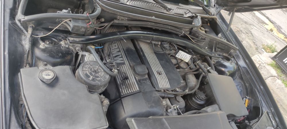 Продам BMW X3 E83.