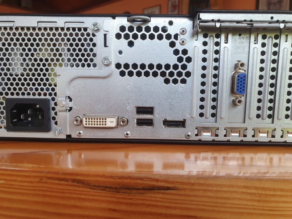 Computador Fujitsu i5-6400 12Gb RAM DDR4