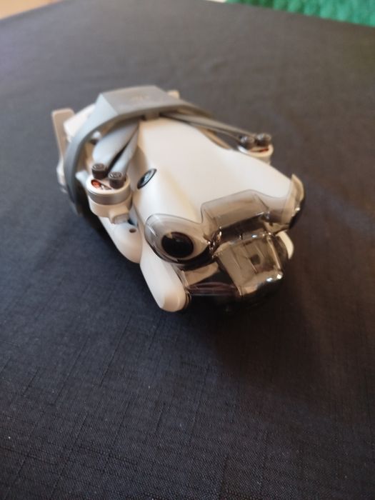 Dron Dji mini 4 pro