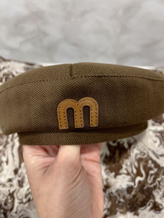 Трендовий берет кепі