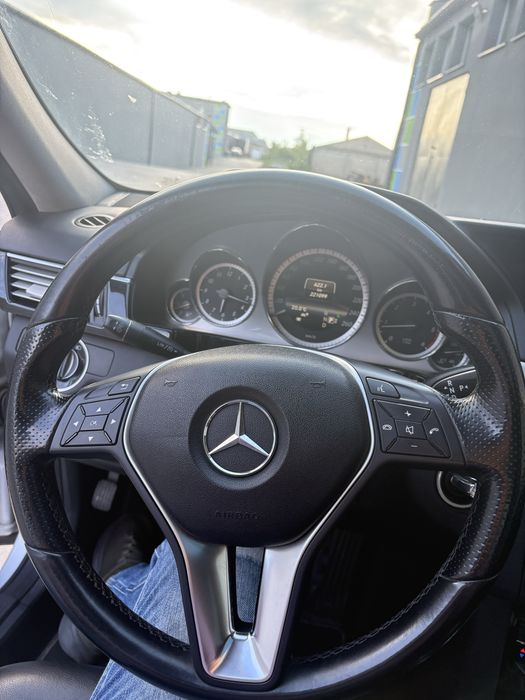 Mercedes W212 3.0 265KM