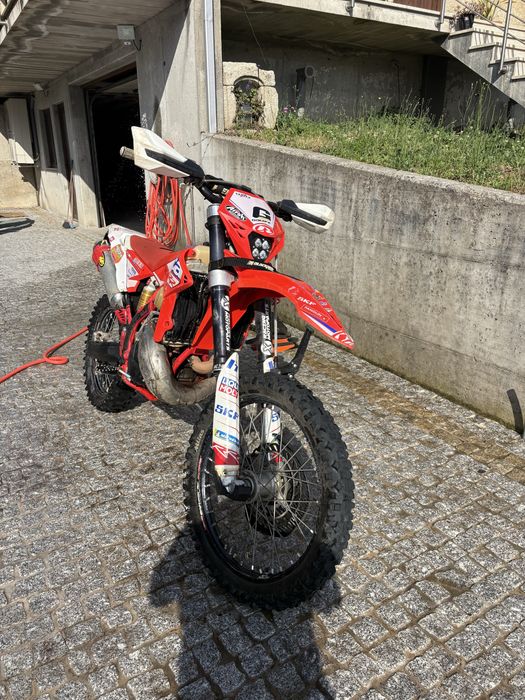 Vendo beta 300 matriculada