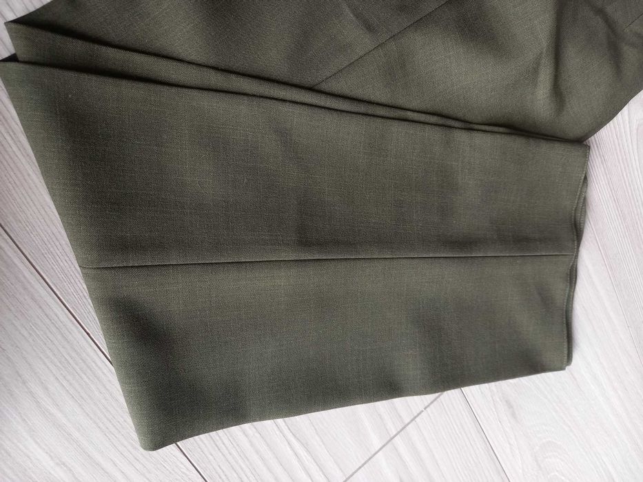 Garnitur damski żakiet+spodnie+spódnica używany oliwkowy, 36 (S)