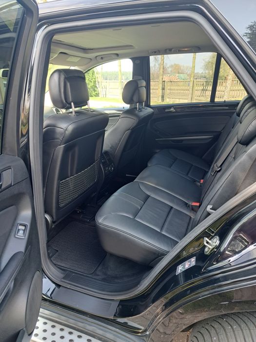 Mercedes ML 320, 164