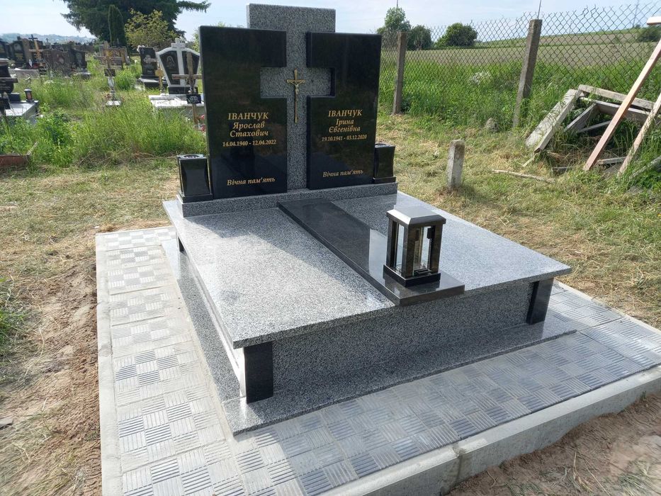 Пам'ятники та вироби з граніту ДЕШЕВО