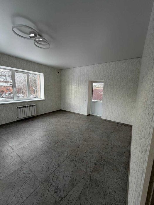 Продаж шикарного будинку з ремонтом