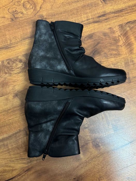 Buty skórzane botki zimowe trapery buty ocieplane czarne Remonte 38