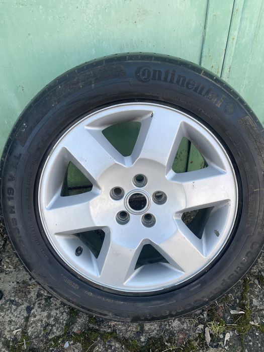 Продам диск с резиной R19 Land Rover Discavery 3 Renge Rover 5x120