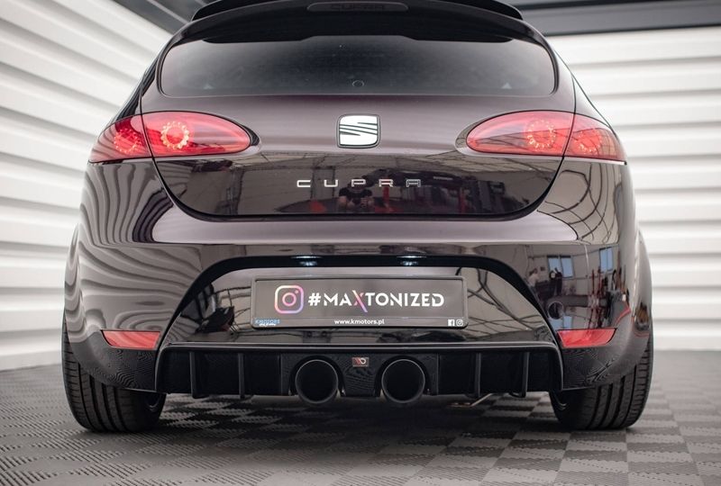 DIFUSOR TRASEIRO SEAT LEON 1P 2005-2012 PRETO BRILHANTE