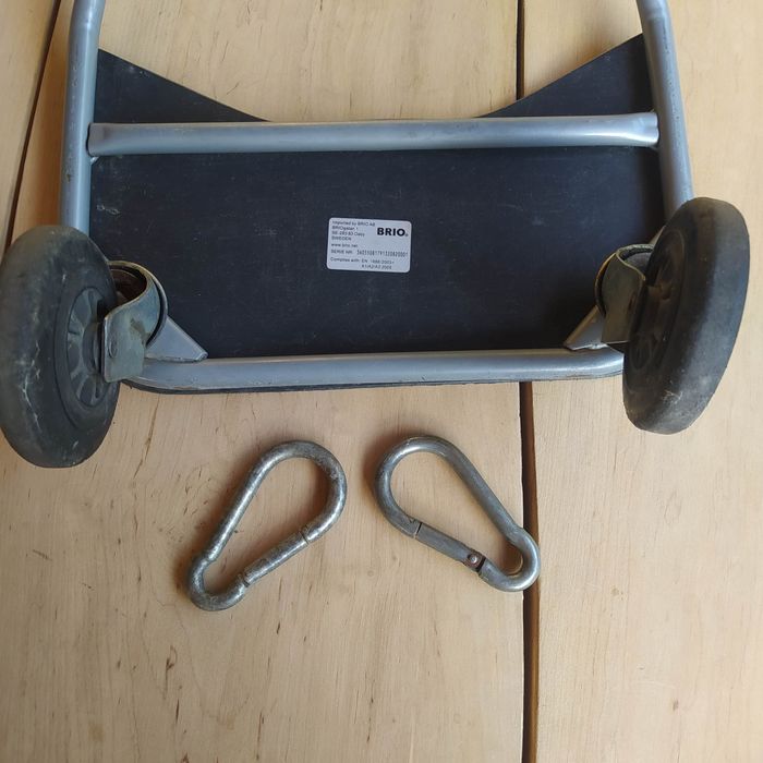 Dostawka do wózka marki BRIO