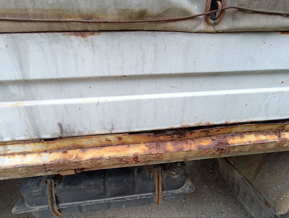 Продам  Газ 3302-415 (2006 год) Пробег 151795.Состояние как на фото.