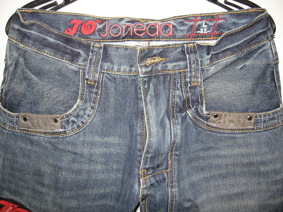 Джинсы зауженные Joneaa Jeans