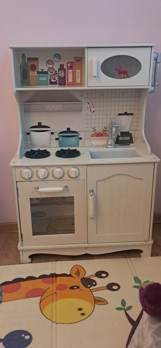 Kuchnia do zabawy dla dzieci