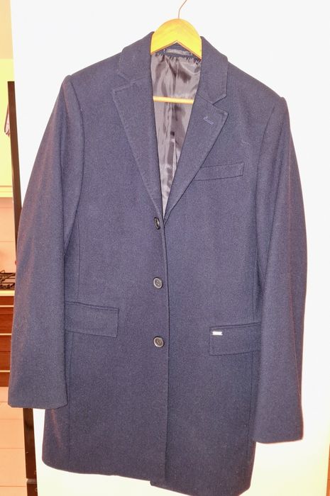 Sprzedam męski  granatowy wełniany płaszcz r.48