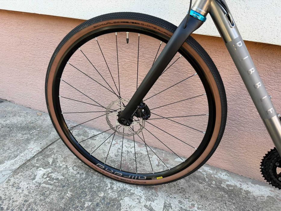 Rower szosowy Ribble endurance CGR Ti, tytanowy, Shimano 105 2x12