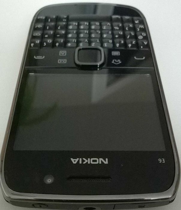 telefon NOKIA E6