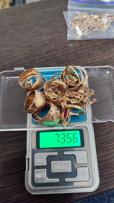 Зубные коронки золото 850 проба