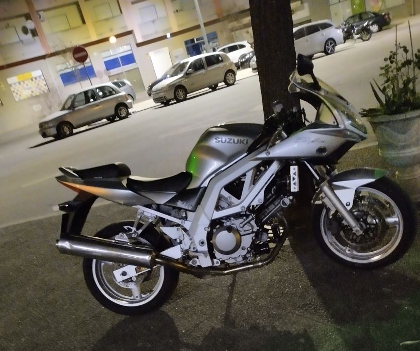 Suzuki SV 650s excelente estado