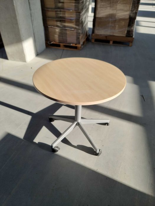 Stół okrągły na kółkach Steelcase