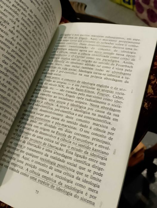Ideologia e Utopia - Paul Ricoeur