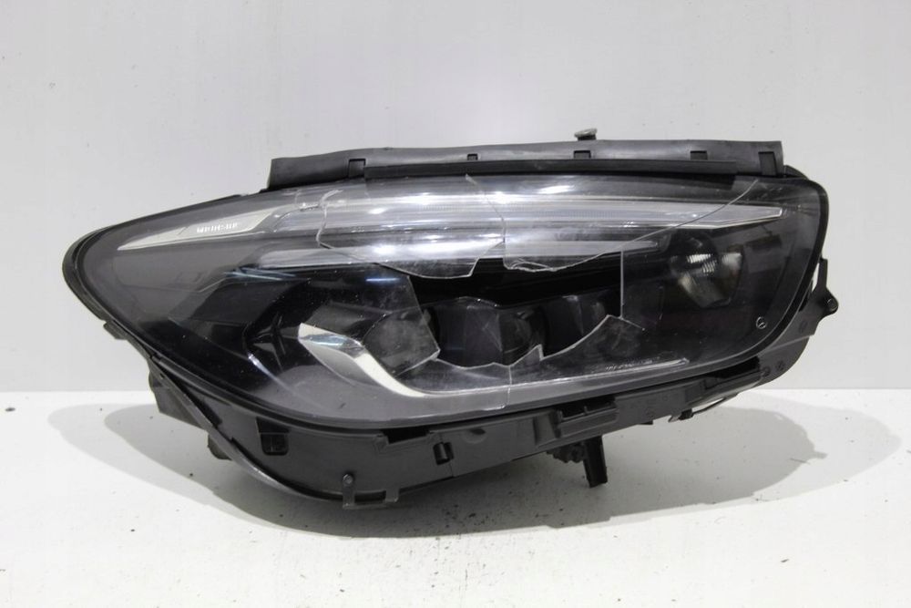 mercedes b247 w247 full led prawy multibeam