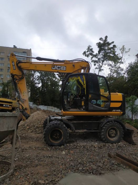 Аренда экскаватора 3-4сх jcb. Вывоз мусора.Ман 5-30т. Прибирання снігу