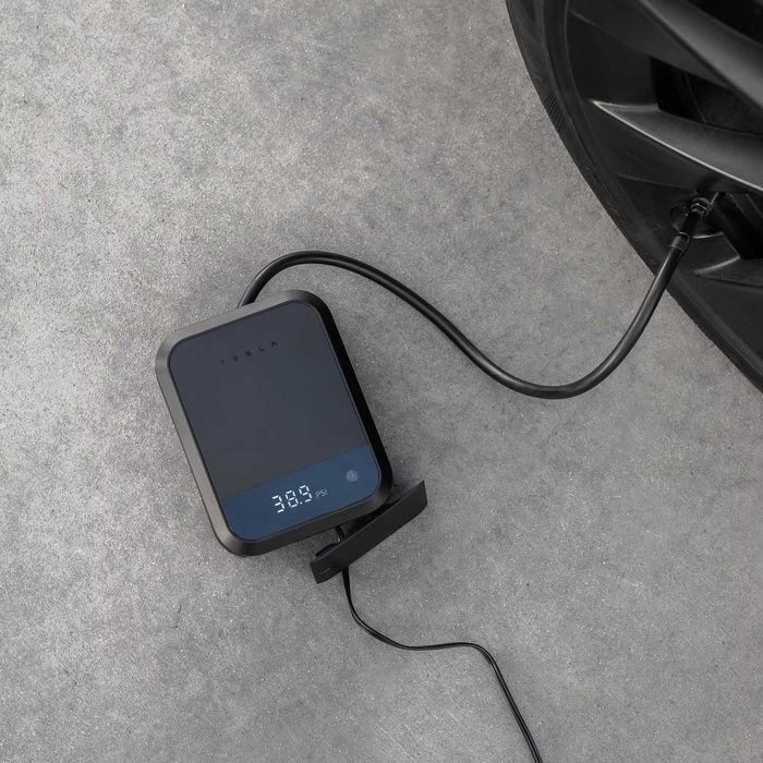 Tesla Air Compressor + Tire Repair Kit 3.0