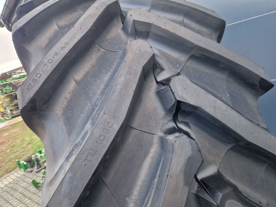 Opona 750/70r 44 trelleborg tm 1060