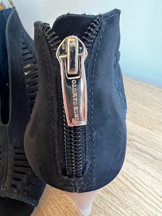 Nowe buty Vince Camuto 36