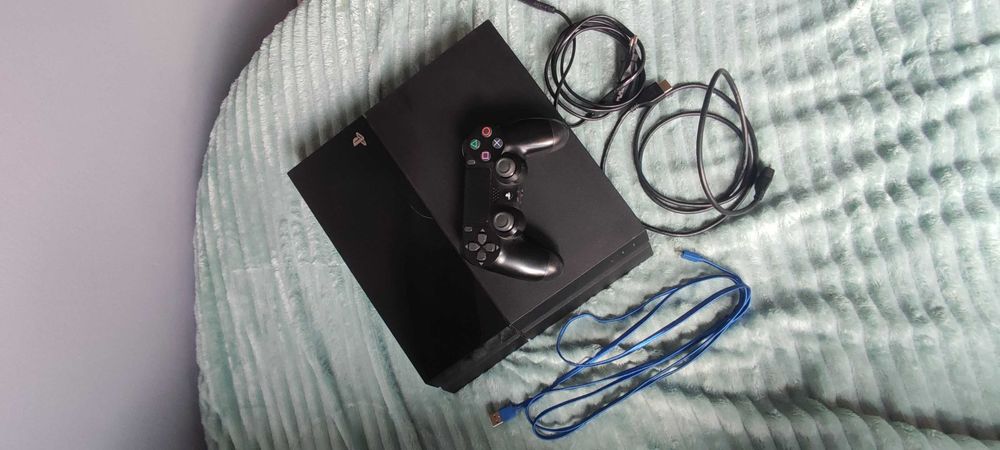 PlayStation 4 fat 500gb