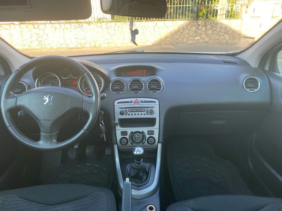Tenho Peugeot 308 Sw 1.6 110 CV foto 5