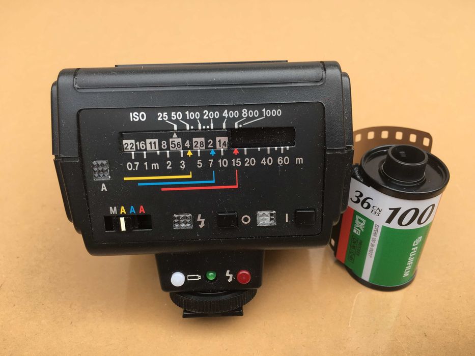 Aparat lustrzanka Canon AE 1 program +dodatki