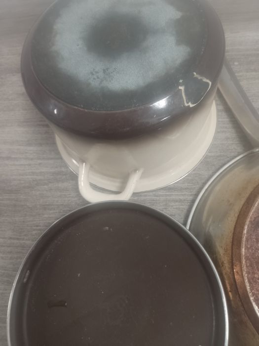 Sprzedam garnek plus patelnia