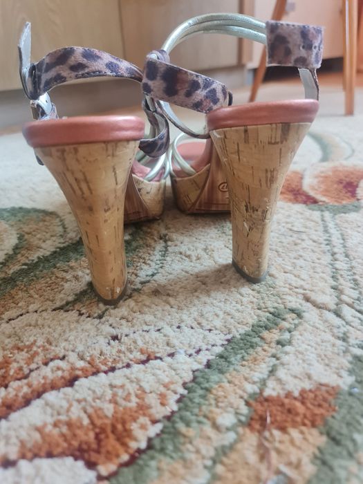 Buty Sandały na słupku tamaris trend. R.37