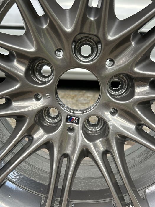 Felgi bmw e46 e60  styling 135 stan nowy odnowione