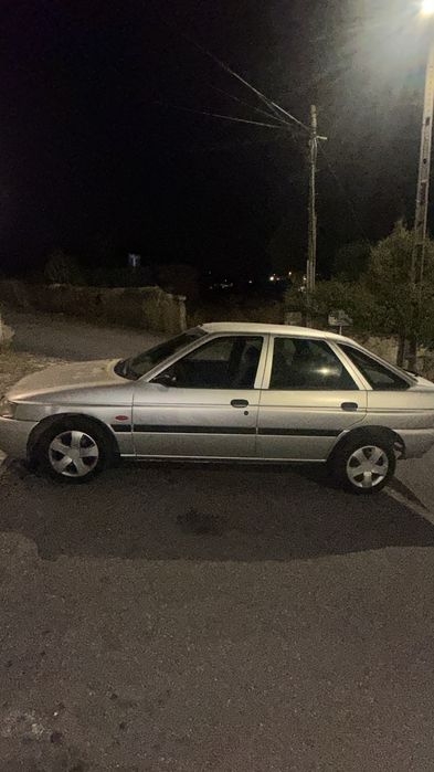 Vendo meu Ford de 1997 foto 2