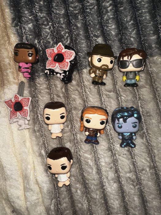 фігурки дуже дивні дива