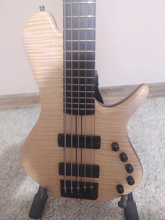 Gitara basowa GMR Flow In 5 strun