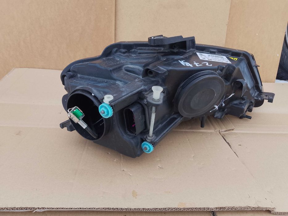 lampa przód przednia AUDI A3 LIFT 8P0 BIXENON LED 8-12r europa